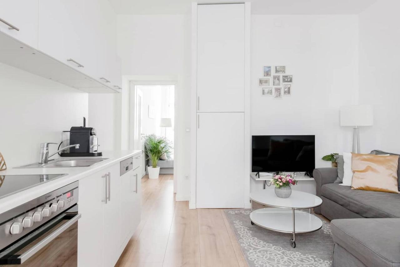 ⍟Luxurious And Bright⍟ 5 Min Walk To City Center Apartment Vienna Exterior photo