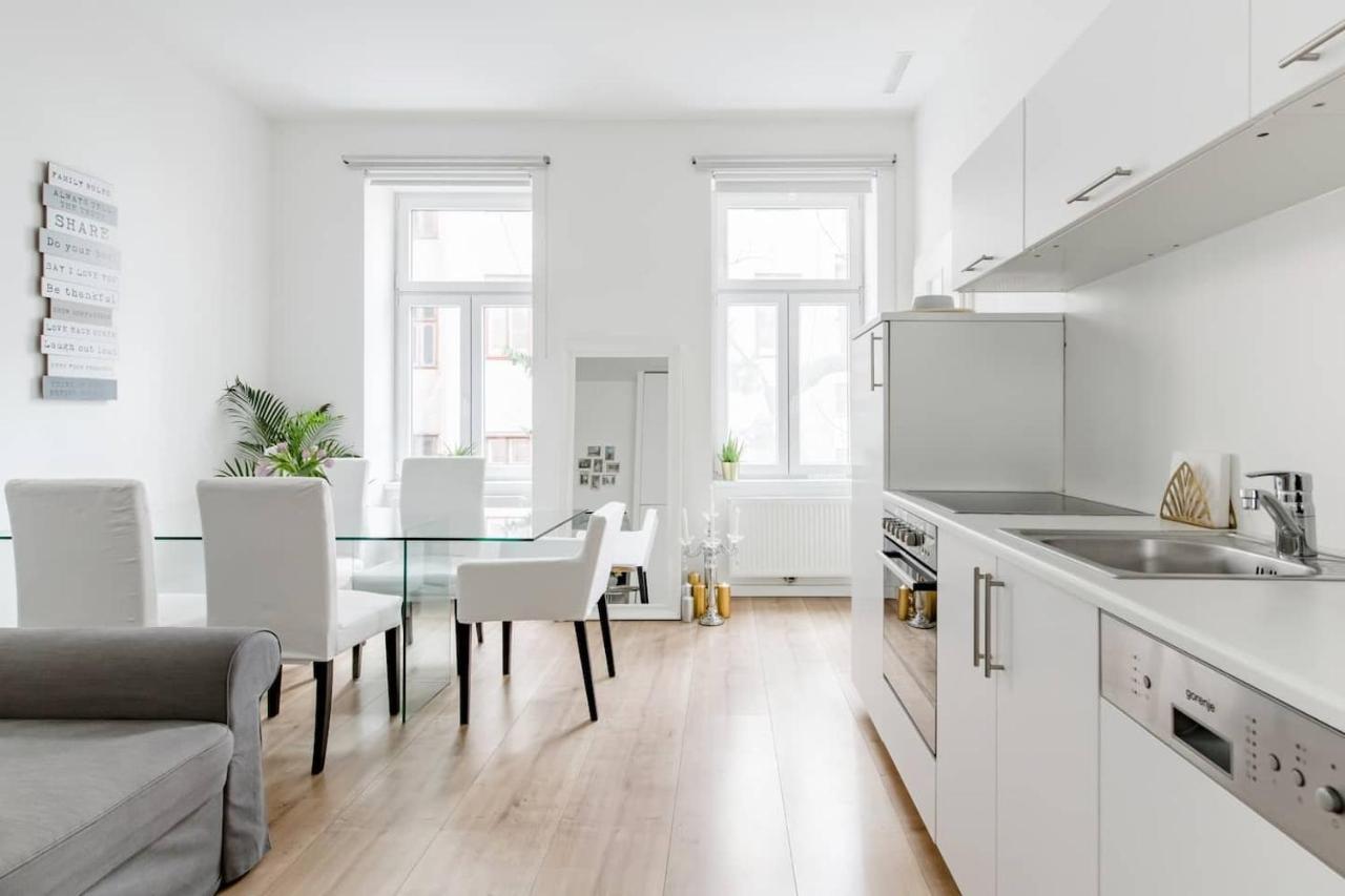 ⍟Luxurious And Bright⍟ 5 Min Walk To City Center Apartment Vienna Exterior photo